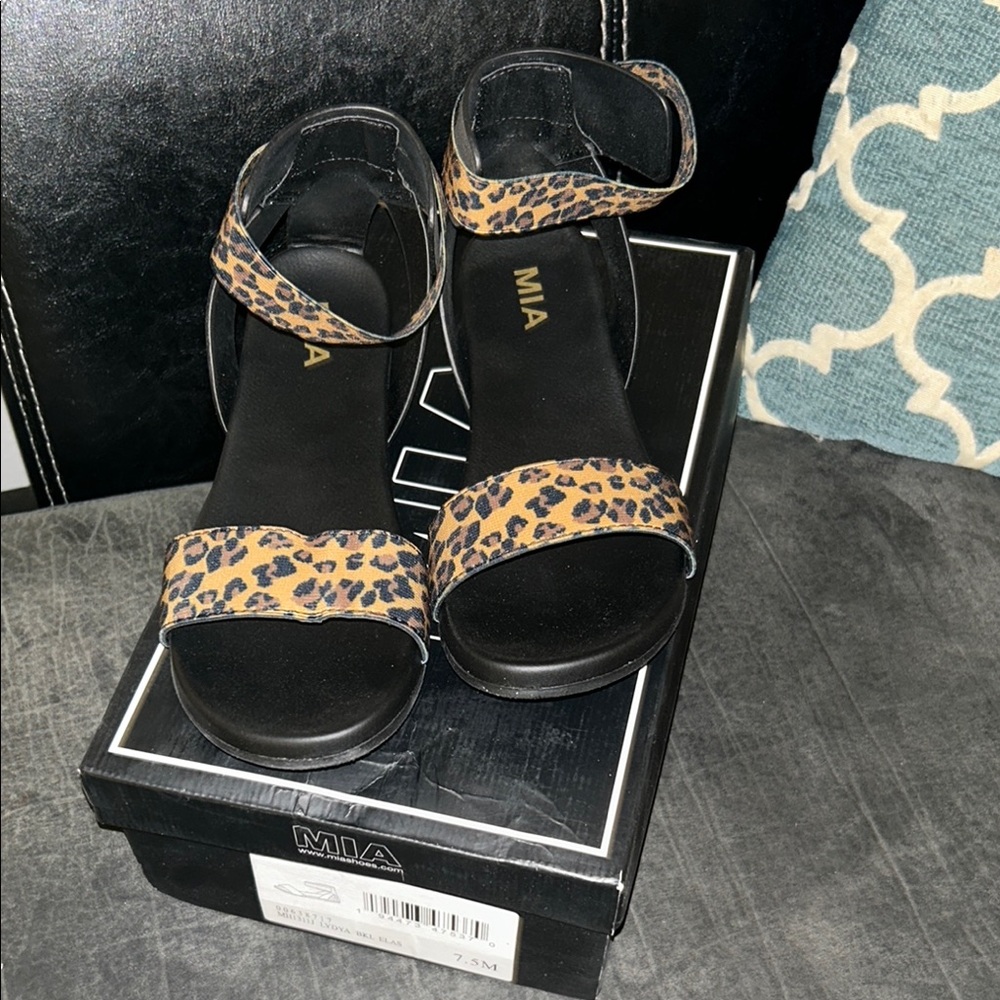 MIA Women's Leopard Print Sandals